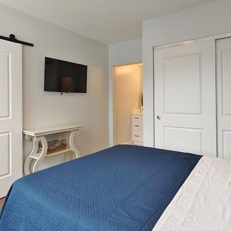 Fun Cozy Apts - 1 25 Mile Walk To Tiaa Bnk Fld Jacksonville Extérieur photo